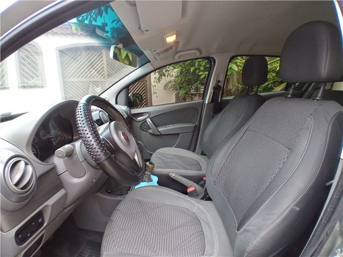 Imagem 8 de 13 de Fiat Palio 1.0 Mpi Attractive 8v Flex 4p Manual