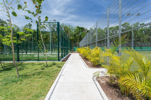 Venta De Terrenos En Senderos Poniente, Ciudad Mayakoba De 192 M2, Luxury