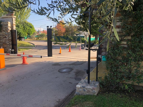 Imagen 5 de 14 de Lote En Exclusivo Barrio Privado Punta Larrea