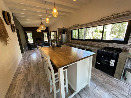 Mar Azul- Venta Casa Tres Ambientes A Estrenar Centro