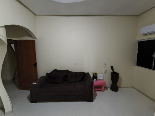 Casa À Venda, Com Área Total De 1.589.468 M2, Com 10 Cômodos