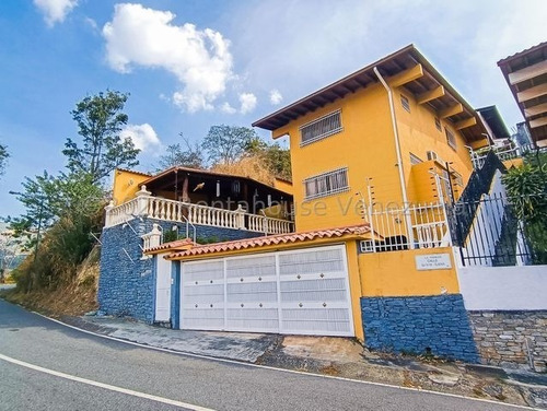 Imagen 1 de 18 de En Vente Hermosa Casa Ubicada En Lomas De La Trinidad, Mls #22-19304 Karina Sanchez 04143355086