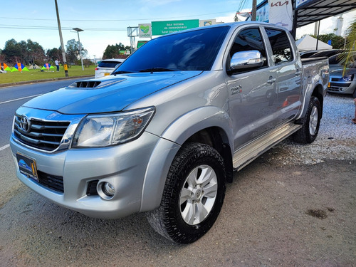 Toyota Hilux 3.0 Srv 169 hp | TuCarro