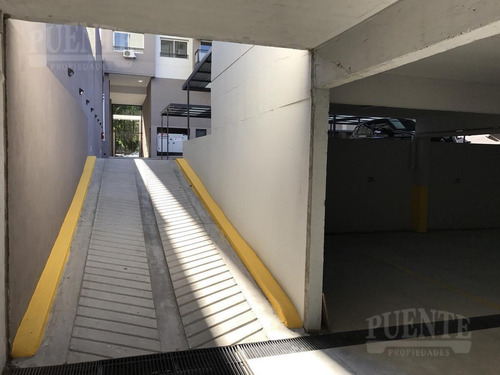 Imagen 2 de 7 de Departamento - Banfield Este