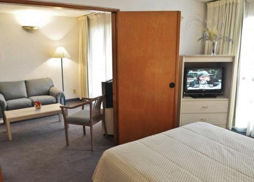 Edificio Equipado Y Funcionando Como Hotel
