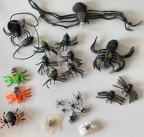 Colección De  22 Arañas Para Decoración De Halloween + Gift