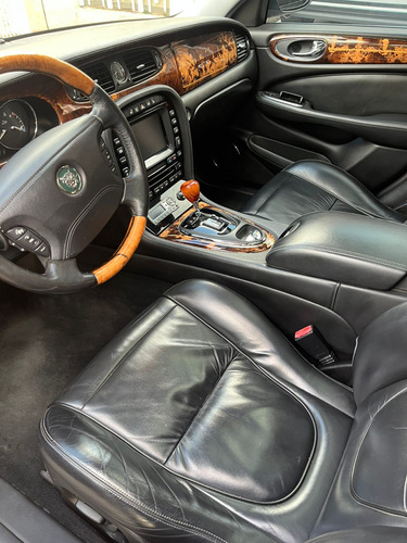 Jaguar XJ 3.2 Xj8 Vanden Plas At