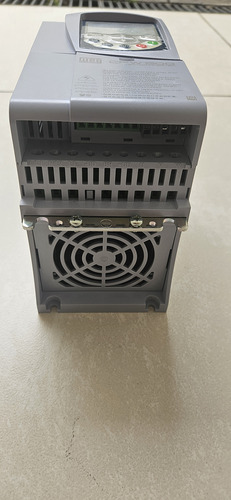 Inversor Frequência Weg Cfw500 G2 5cv 10a 380-480 Trifásico
