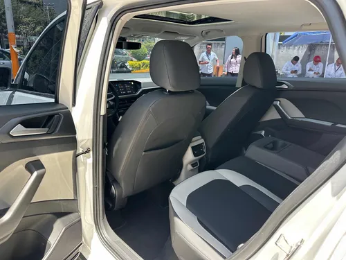 Volkswagen Taigun 1.0 Tsi Highline At