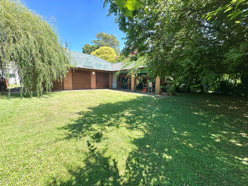 Casa En Venta De 4 Ambientes En Club De Campo El Carmen Barrio Cerrado Hudson