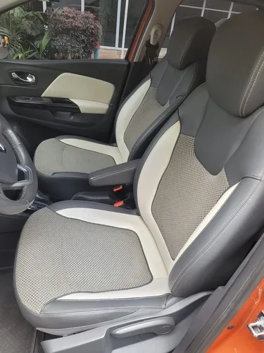 Renault Captur 2.0 Intens Automática
