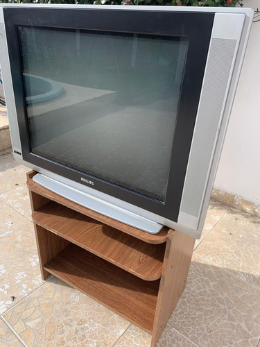 Televisor Philips 29 Real Flat + Mesa De Madera Para Tv