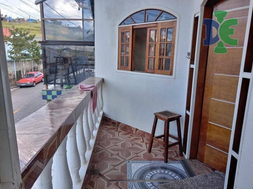 Sobrado Com 3 Dormitórios À Venda, 180 M² Por R$ 380.000,00 - Bandeira Branca - Jacareí/sp - So0156
