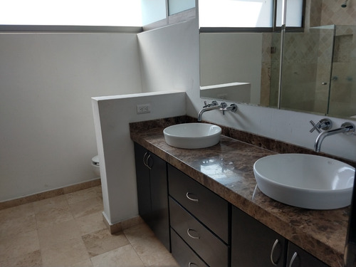 Casa En Venta Claustro De La Catedral Centro Sur Querétaro Vc