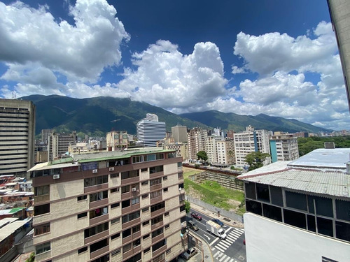 Imagen 3 de 14 de Vendo Hotel En Urbanización Altamira