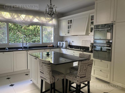 Imagen 14 de 24 de Casa En Venta - El Golf - Nordelta
