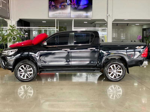 Imagem 5 de 15 de Toyota Hilux Cd Srx 4x4 2.8 Tdi 16v Diesel Aut 2016