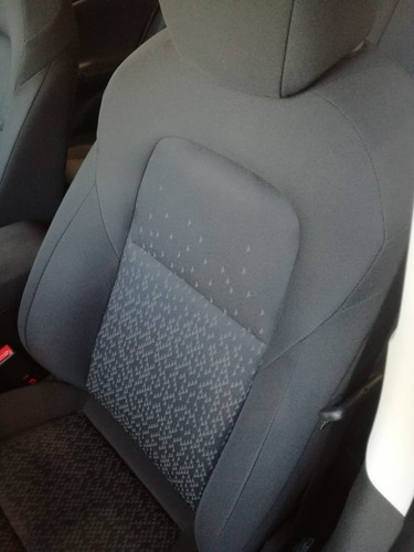 Chevrolet Tracker 1.2t Turbo Mt My21 Sl Fisicos