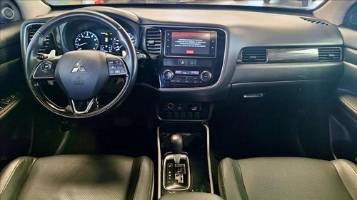 Mitsubishi Outlander Gt 3.0 4x4 7 Lugares 2018 Blindada