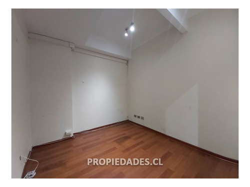 Imagen 7 de 12 de Oportunidad Precio Rebajado Oficina En Venta En Santiago