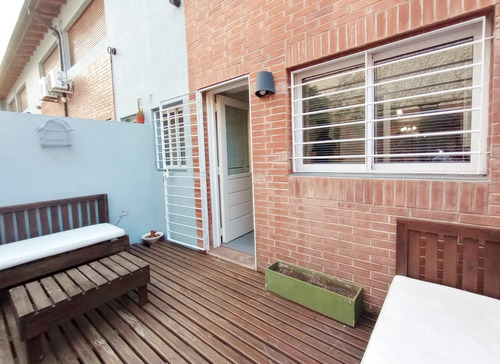 Amenedo Al 600 Adrogue Triplex Excelente Jardin Parrilla Doble Coch 3 Dorm