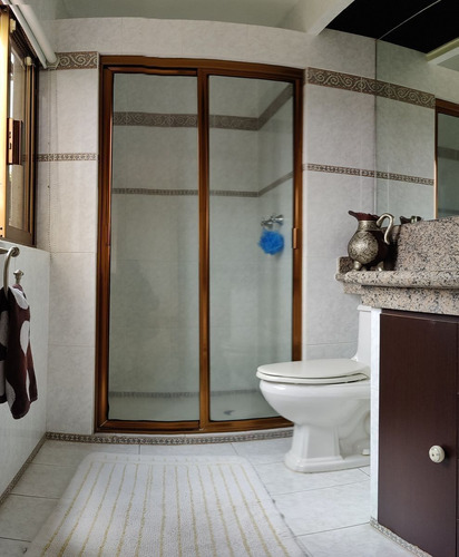 En Venta Excelente Casa En Conjunto En Lomas De Las Palmas (v)