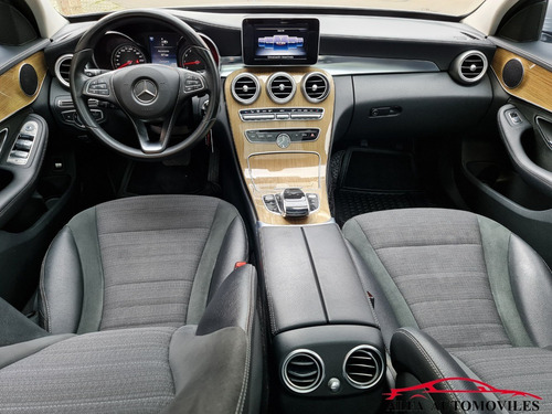 Mercedes Benz C-200 Exclusive 2.000cc A/t Sun Roof 2015