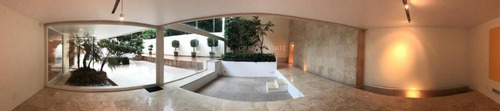 Bosques De Las Lomas De Arq. De Renombre. Casa Con Terrazas