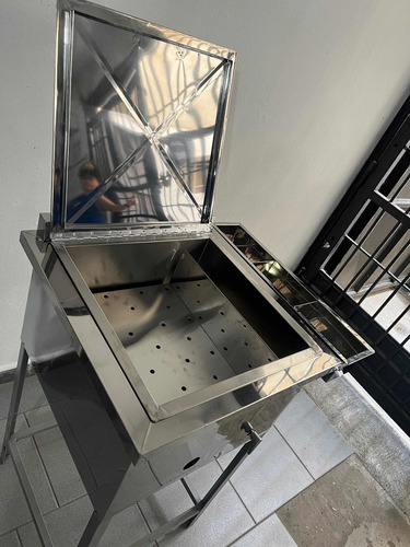 Baño De María Para Pan Y Salchichas Perros Calientes