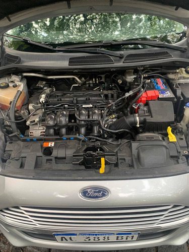 Imagen 22 de 25 de Ford Fiesta Kinetic Design 2018 1.6 Se Powershift 120cv