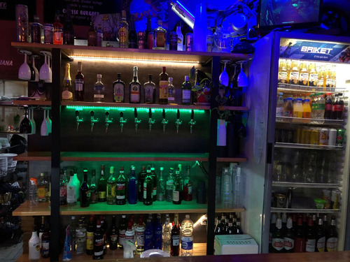Cerveceria Bar Fondo De Comercio