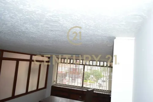Local Comercial Con Deposito