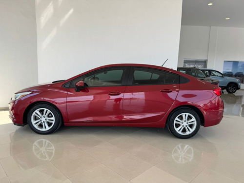 Chevrolet Cruze 1.4 Ls Mt