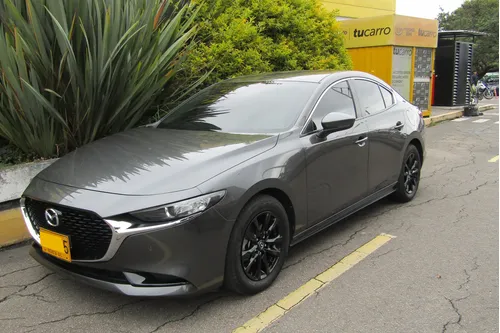 Mazda 3 2.0 Touring Tp