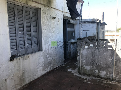 Imagen 14 de 15 de Apartamento 3 Dormitorios De Altos En Pleno Centro De San Carlos