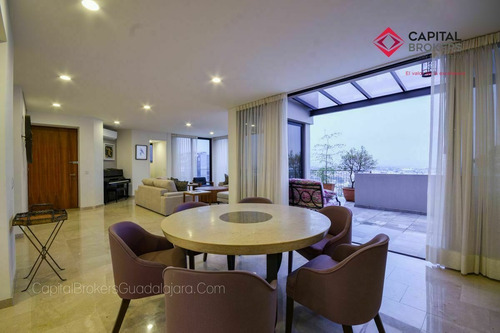 Penthouse Con Increíble Vista En Country Club