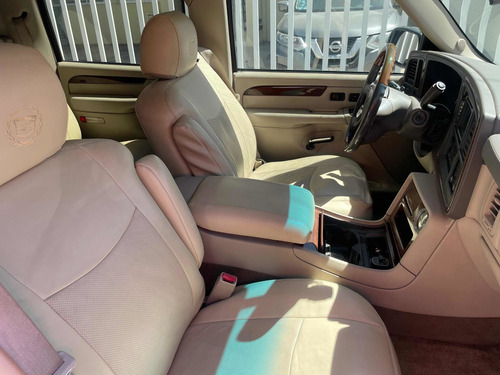 Cadillac Escalade EXT 6.0 Q Ext Pickup 4x4 At
