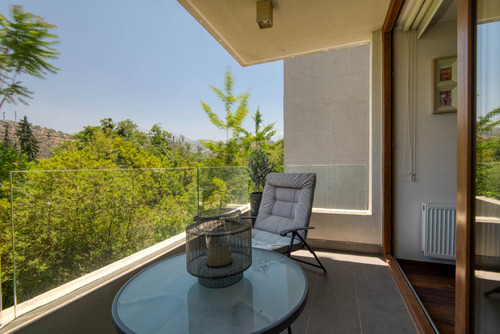 Gran Departamento Con Jardin /vista Privilegiada/ Las Condes