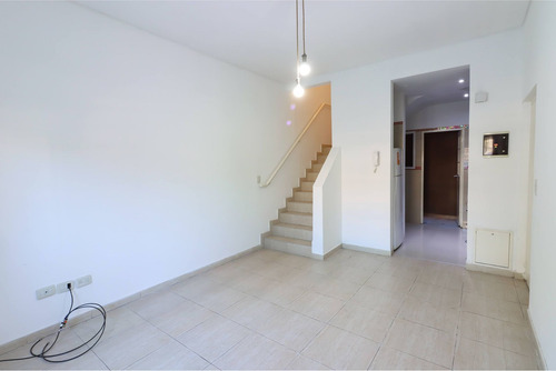 Imagen 5 de 27 de Venta Departamento 2 Amb. Boedo,coch,balcon,patio.