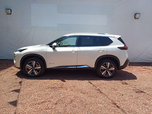 Nissan X-trail 2024
