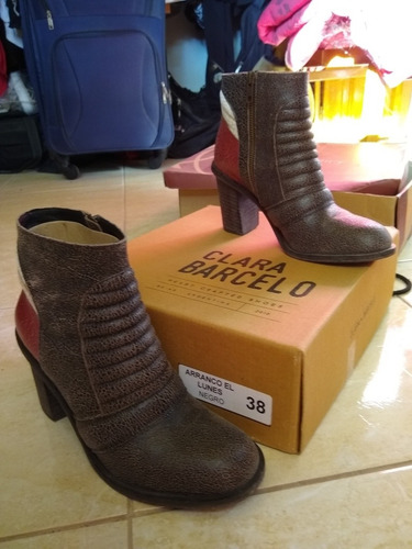 Botas Botinetas Clara Barceló Cuero No Paruolo No Sarkany