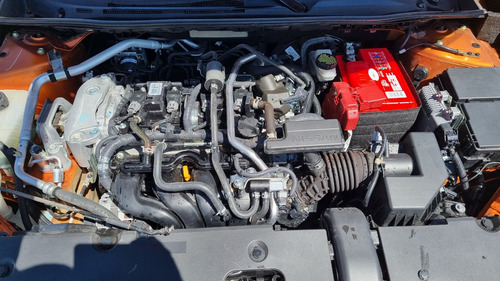 Nissan Sentra 1.8 Advance Mt