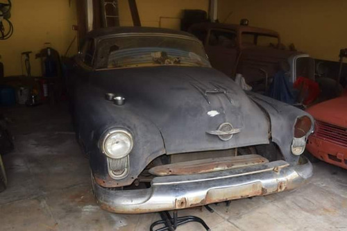 Imagem 3 de 5 de Oldsmobile Nine Eight