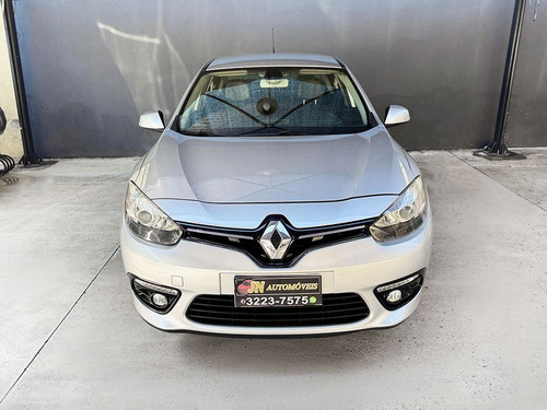Renault Fluence 2.0 DYNAMIQUE PLUS 16V