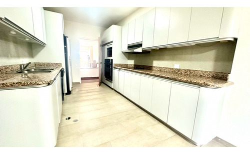 Vendo Apto 223m2 4h/5b/3p Lomas De La Lagunita 2890