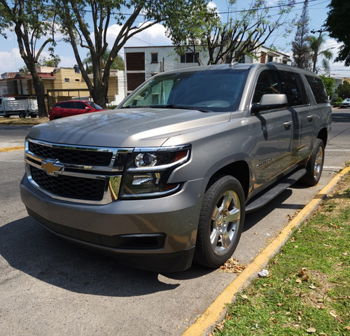 Chevrolet Suburban 5.4 Ls Tela At