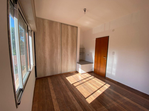 Imagen 5 de 13 de Casa En Venta 3 Ambientes