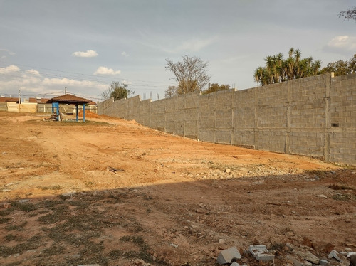 Imagem 4 de 5 de Terreno São João Da Boa Vista 1400m2 Excelente Localização