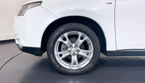 Imagem 6 de 15 de 142095 - Mitsubishi Outlander 2014 Com Garantia