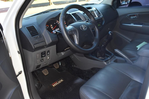 Toyota Hilux 4x4